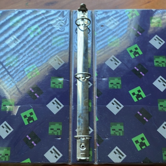 Minecraft binder - Picture 3 of 4